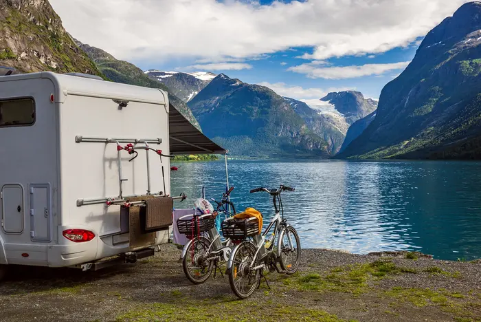 Vejhjælp til campingvogn
